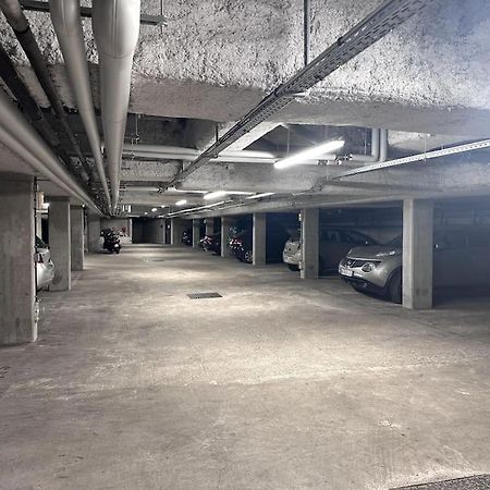 Grand Appt Proche Paris Parking Aubervilliers Exterior foto